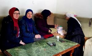 Zajedničkim snagama: Časna sestra i muallime darovali mladu mamu i njenu bebu